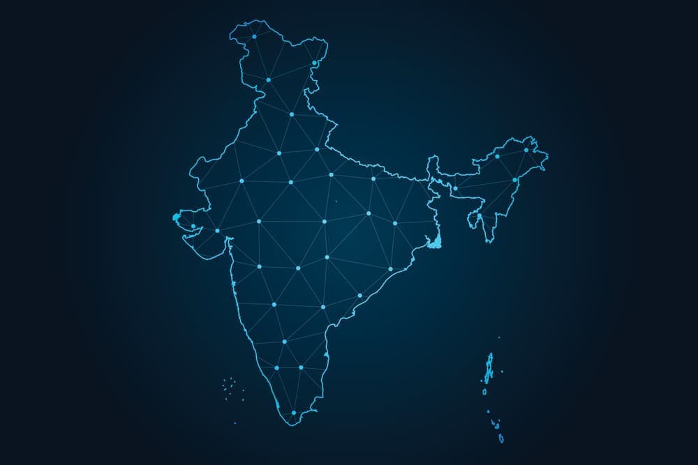 Creating a textual description for a visually clear and expressive image that reflects the Pan India